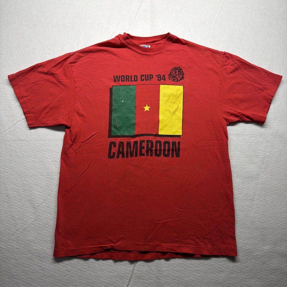 Vintage 90s World Cup 1994 Cameroon Flag Red Soccer T-Shirt USA Single Stitch L